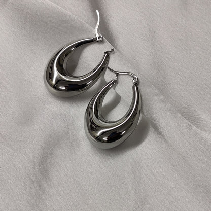 Anahi Hoop Earrings- Silver