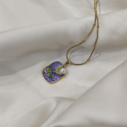 Maira Pearl Necklace