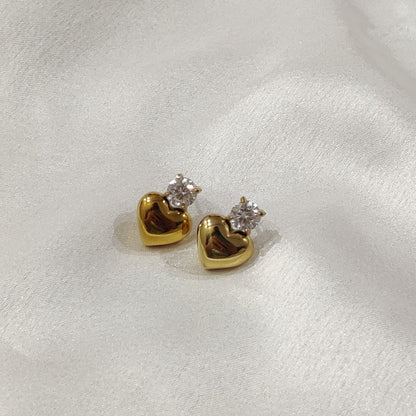 Nua Earrings